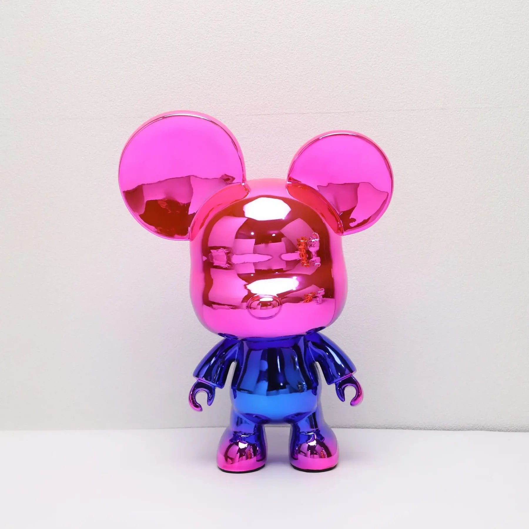 Tiny Bear - EveryEssential